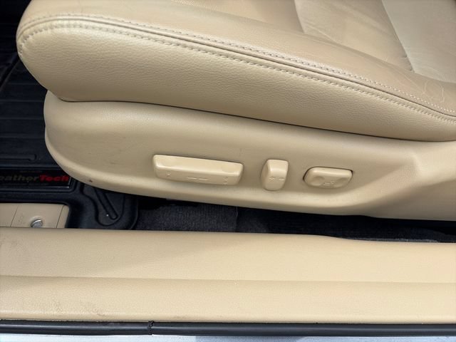 Used 2012 Honda Accord EX-L image 18