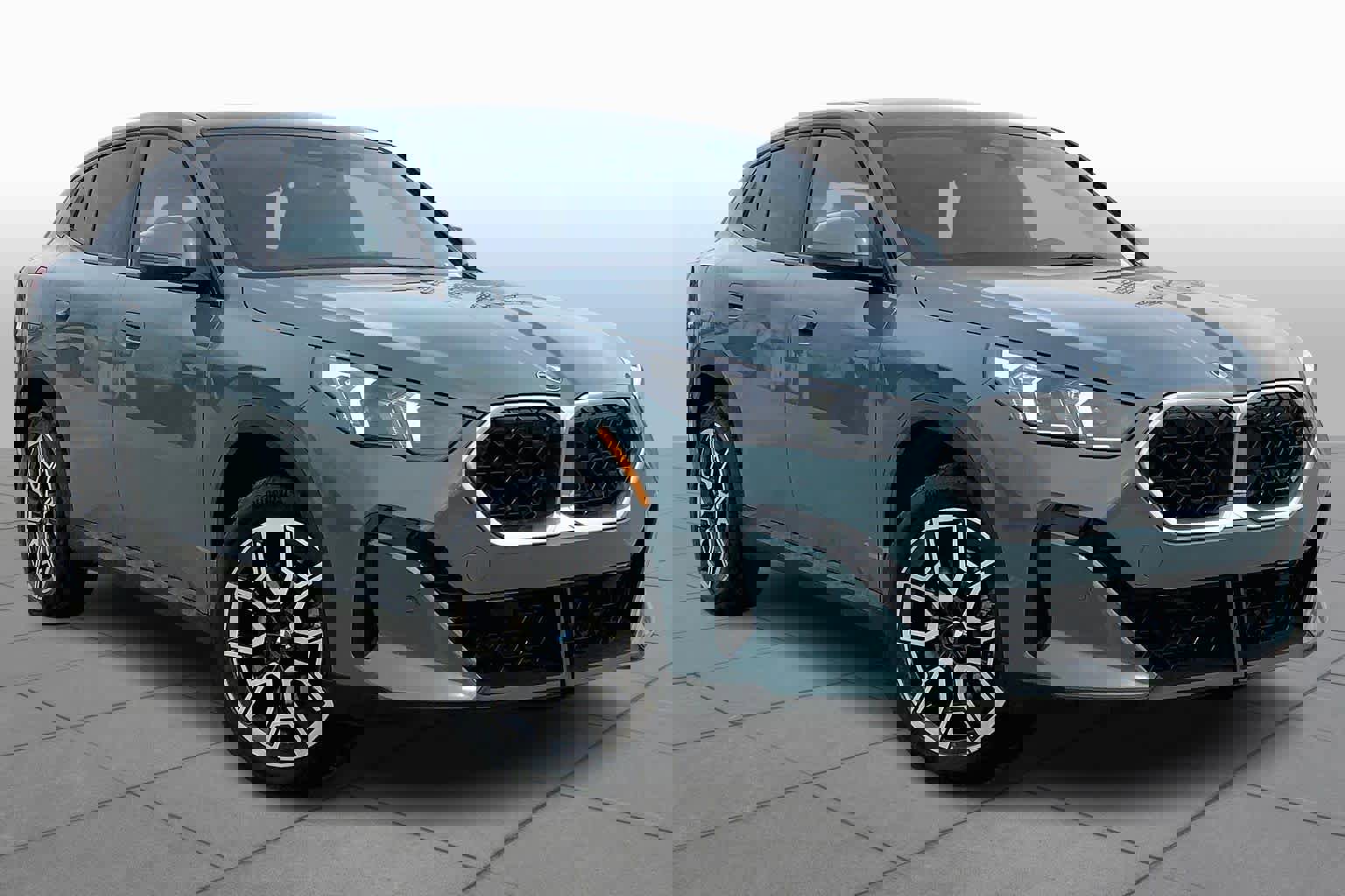 Certified 2025 BMW X2 xDrive28i w/ Technology Package image 2