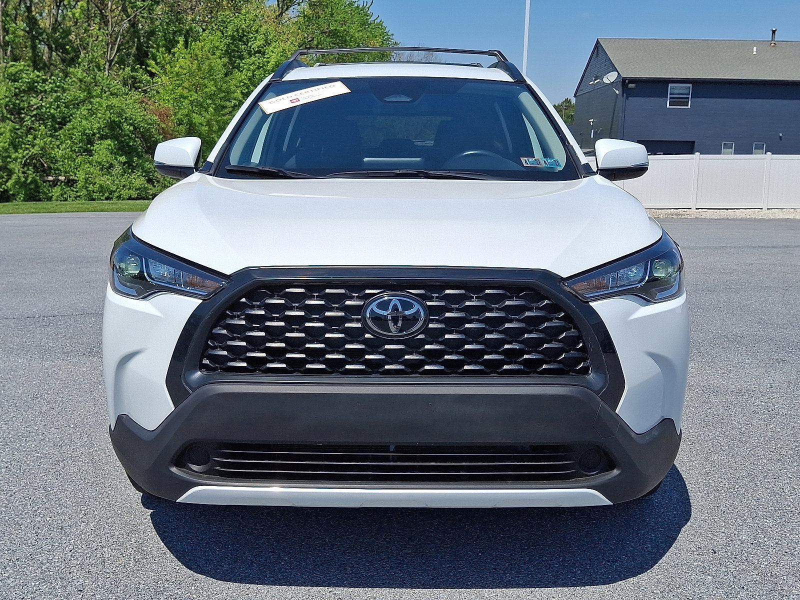 Certified 2023 Toyota Corolla Cross LE AWD/4WD image 2