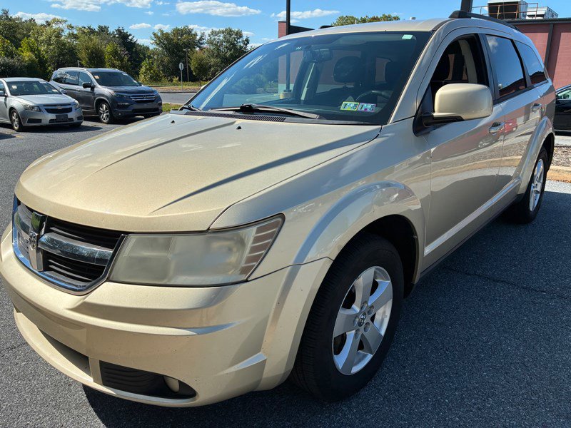 Used 2010 Dodge Journey SXT w/ Flexible Seating Group