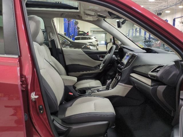 Used 2023 Subaru Forester Limited AWD/4WD image 14