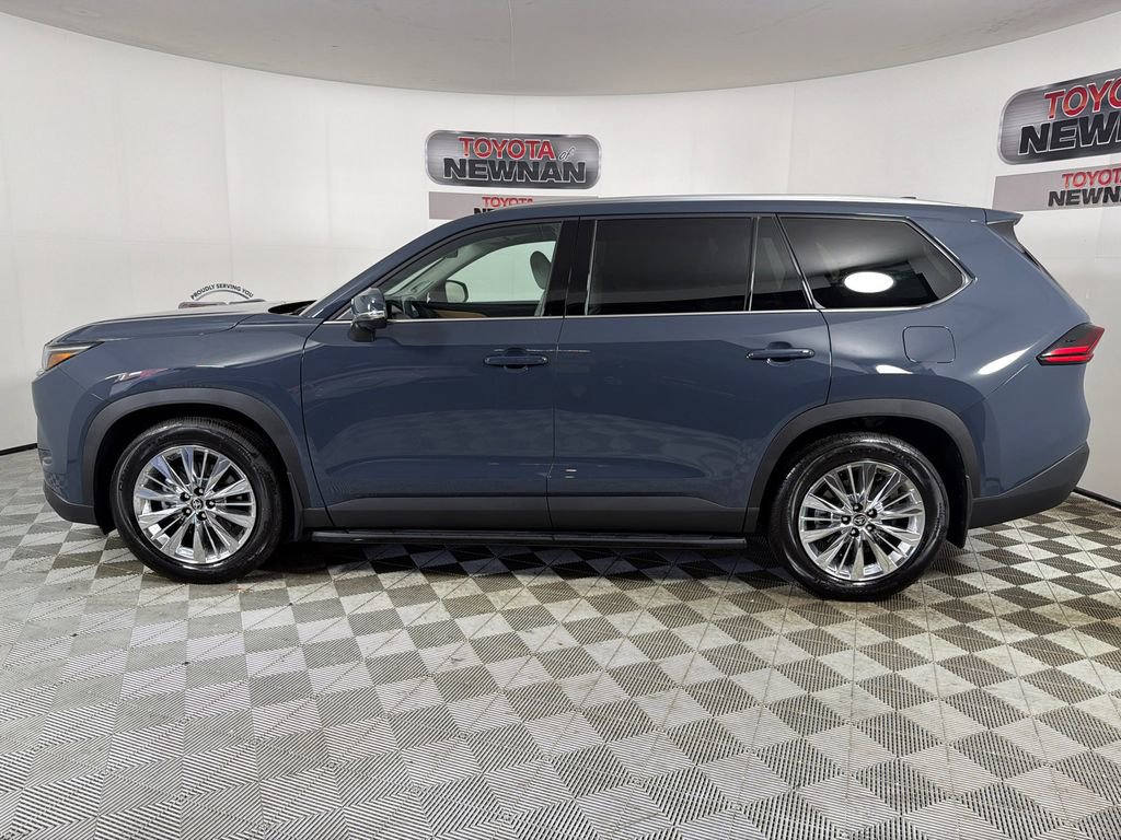 Used 2026 Toyota Grand Highlander Platinum image 8