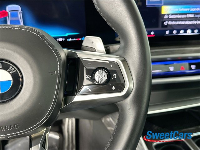 Used 2025 BMW 740i xDrive image 19