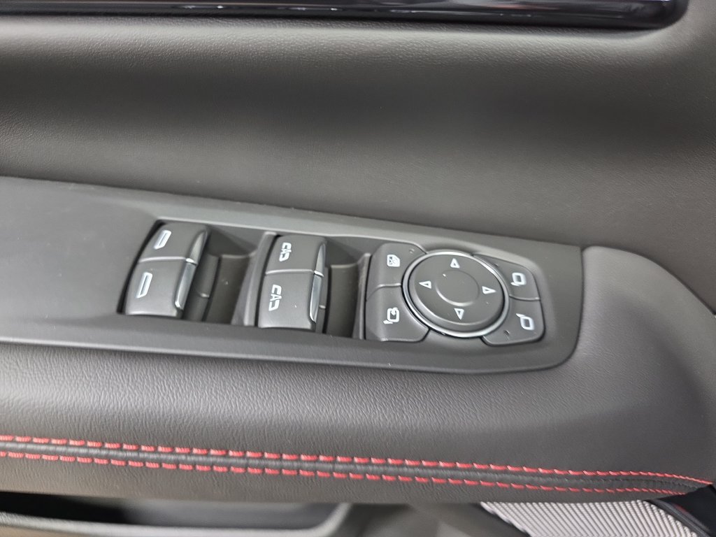 New 2026 GMC Yukon AT4 Ultimate AWD/4WD image 30