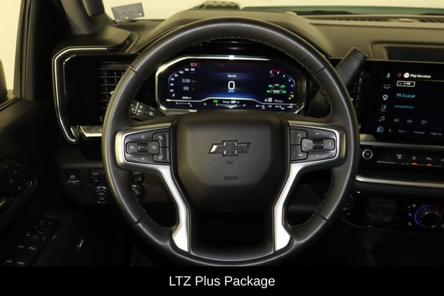Used 2025 Chevrolet Silverado 2500 LTZ w/ LTZ Plus Package AWD/4WD image 6