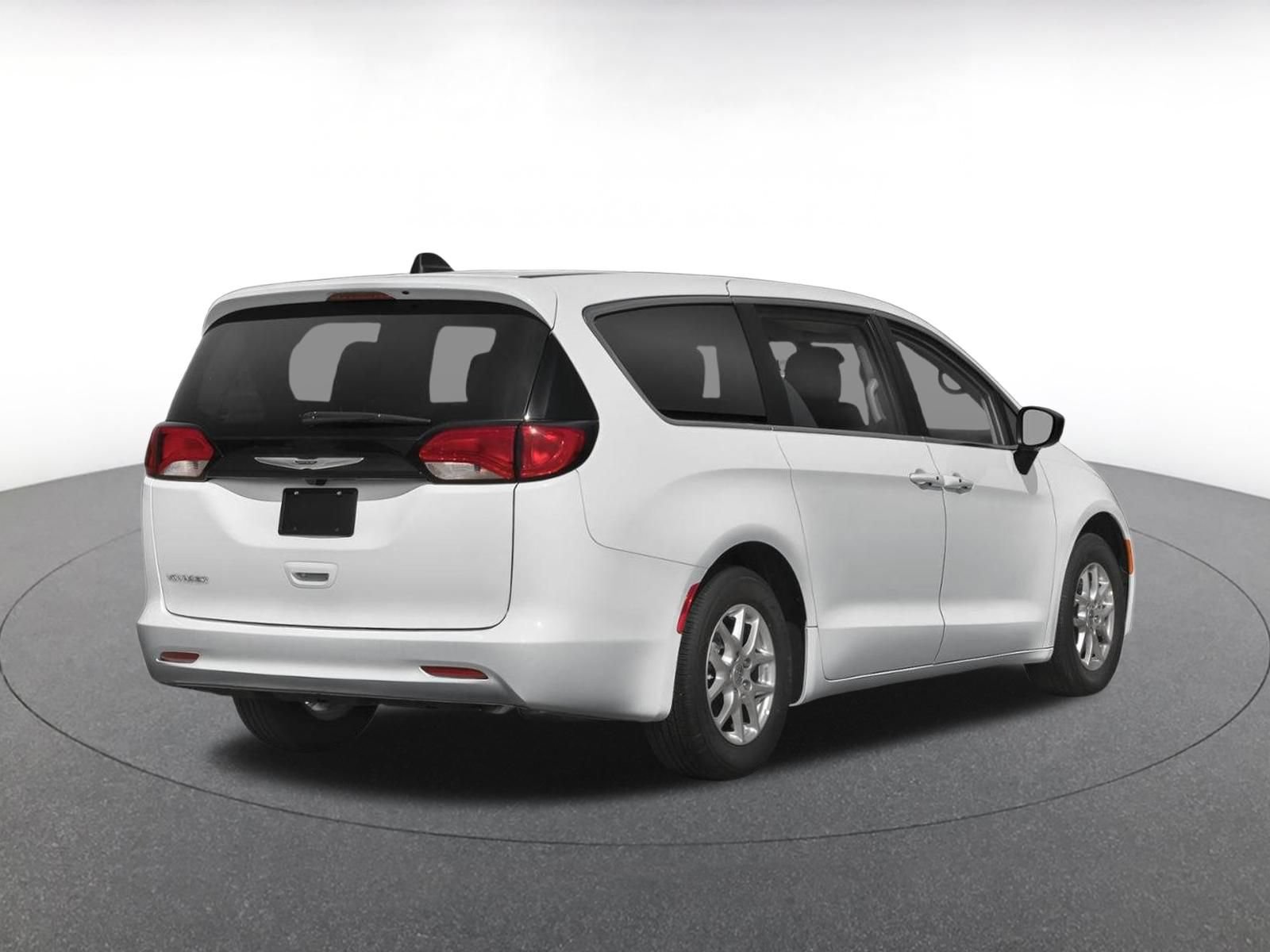 Used 2024 Chrysler Voyager LX FWD image 10