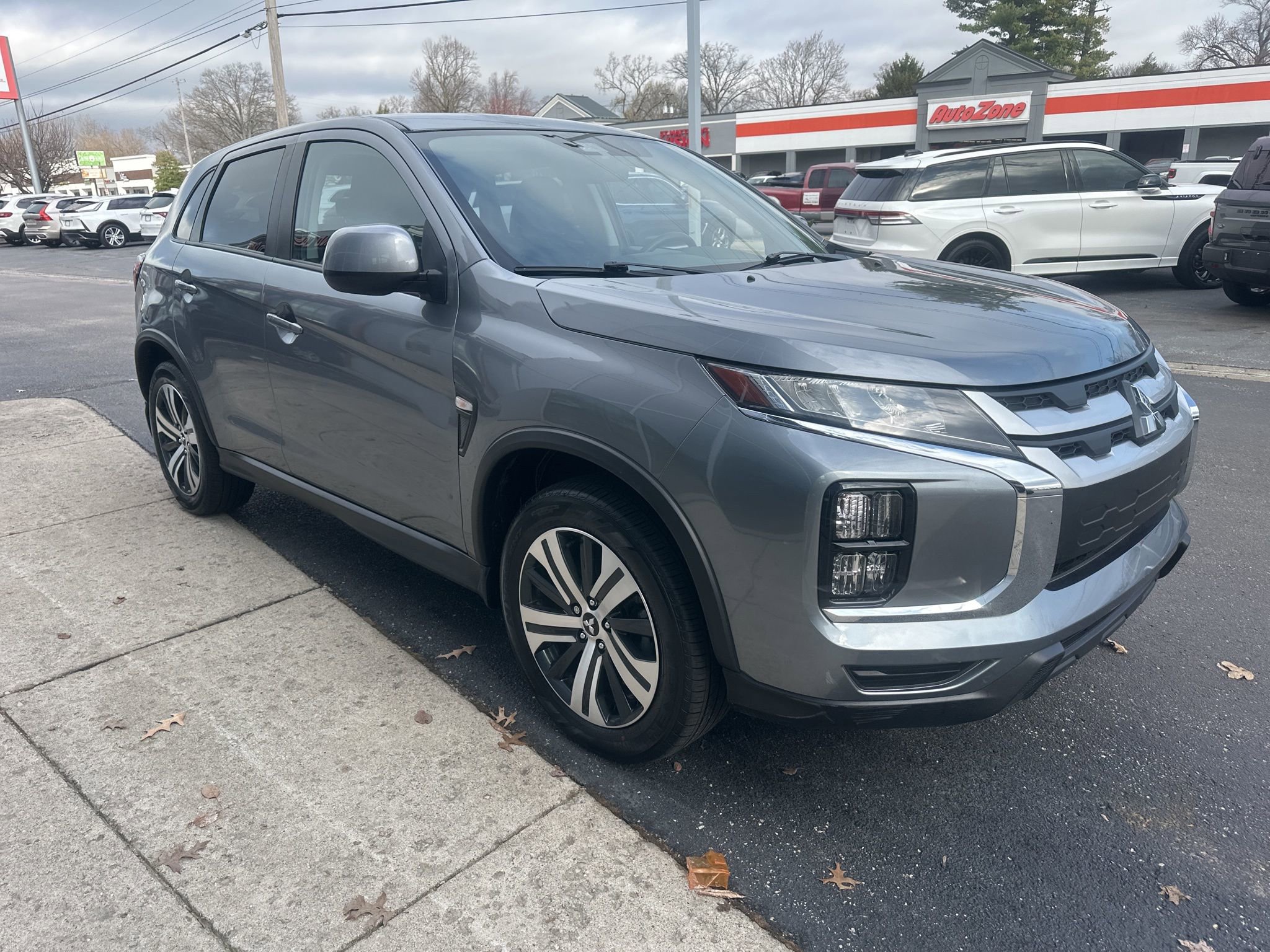 Used 2024 Mitsubishi Outlander Sport ES image 4