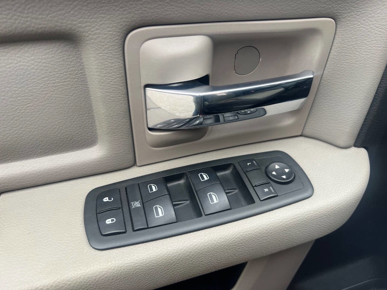 Used 2009 Dodge Ram 1500 Truck SLT w/ Big Horn Regional Pkg image 37