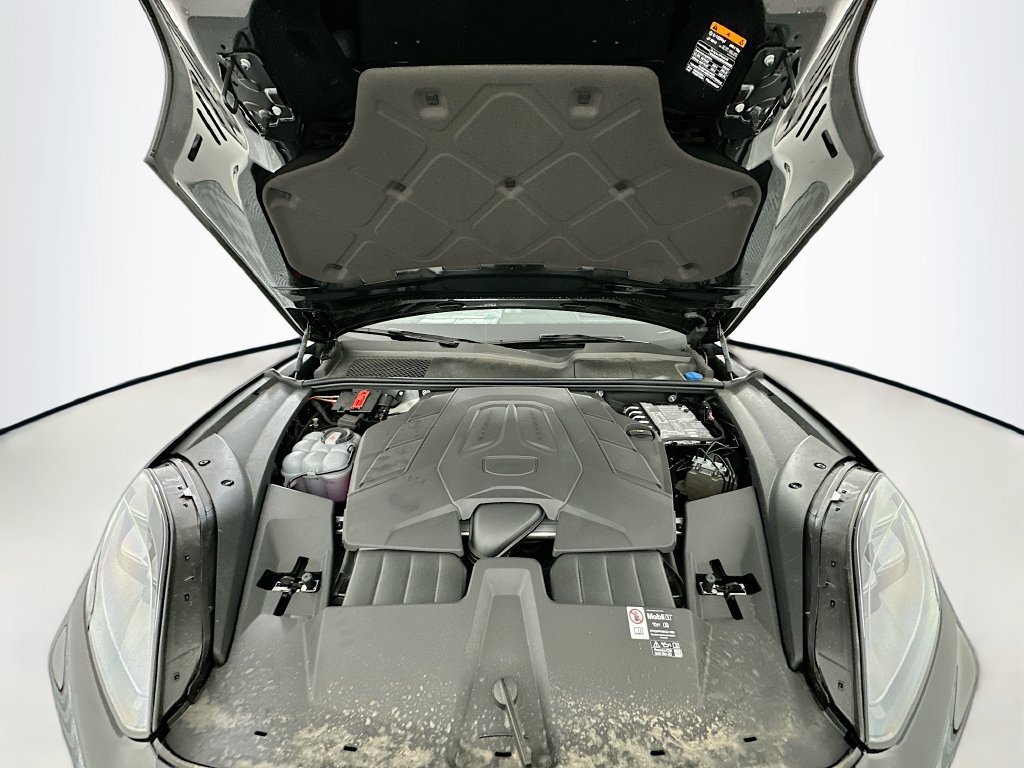 New 2026 Porsche Cayenne AWD/4WD image 31