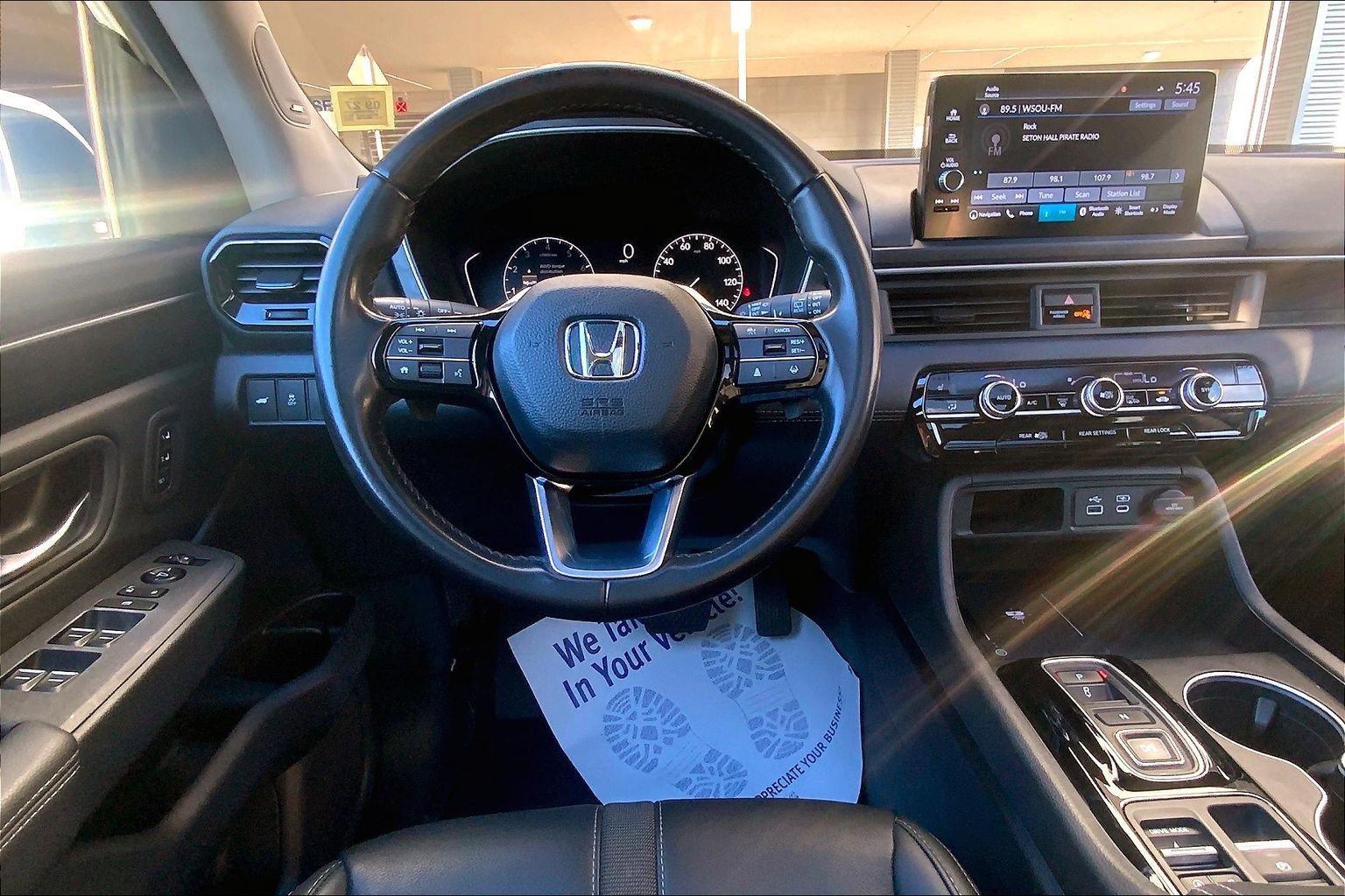 Used 2025 Honda Pilot Touring image 5