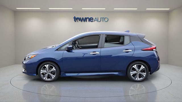 Used 2021 Nissan Leaf SV image 2