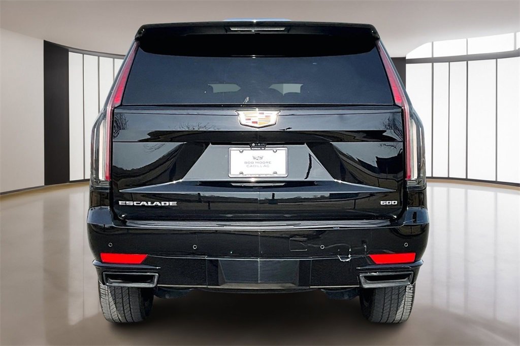Used 2023 Cadillac Escalade Sport image 4