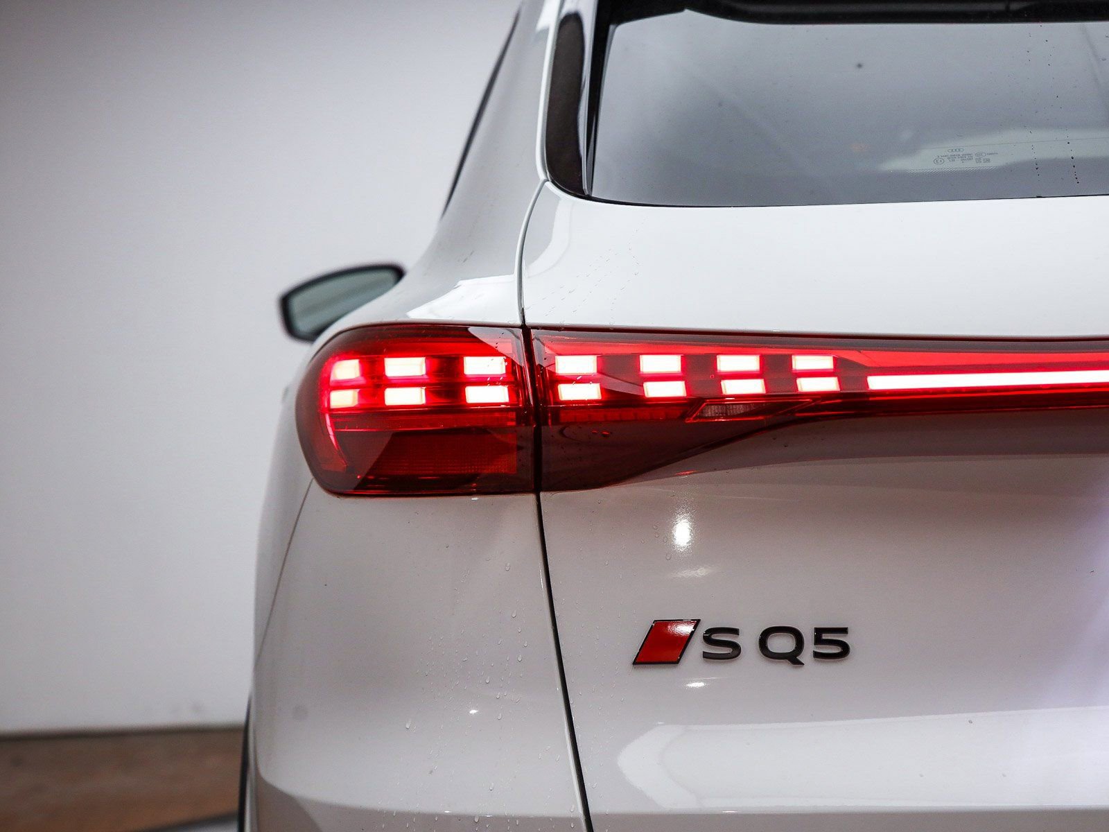 New 2025 Audi SQ5 Premium Plus AWD/4WD image 11