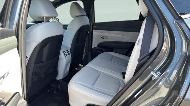 New 2026 Hyundai Tucson Limited AWD/4WD image 18