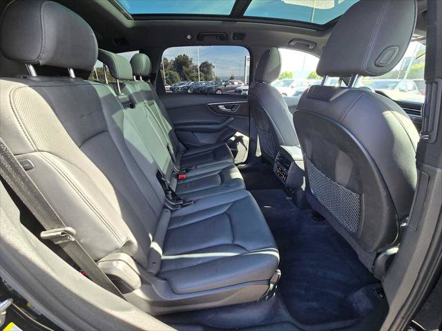 Used 2023 Audi Q7 2.0T Premium Plus w/ Premium Plus Package AWD/4WD image 12