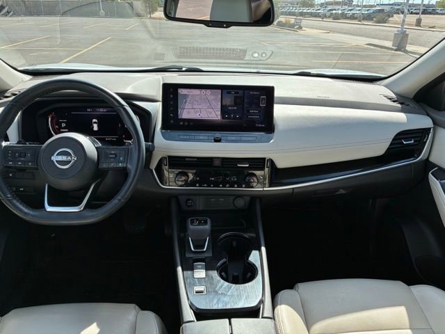 Certified 2024 Nissan Rogue SL FWD image 16