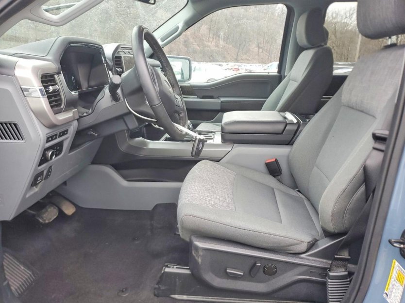 Used 2023 Ford F150 Lightning XLT w/ Equipment Group 312A High image 6