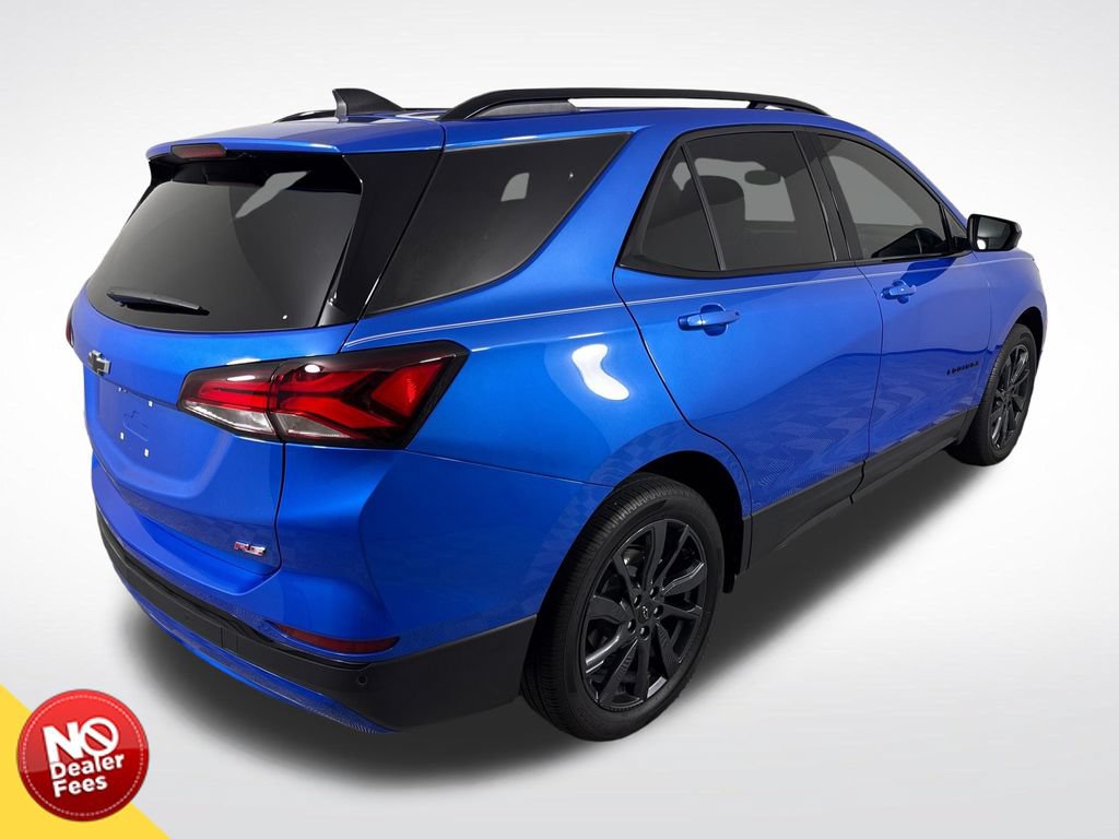 Used 2024 Chevrolet Equinox RS FWD image 3
