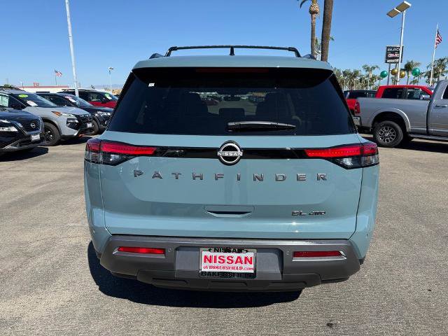 New 2026 Nissan Pathfinder SL image 5