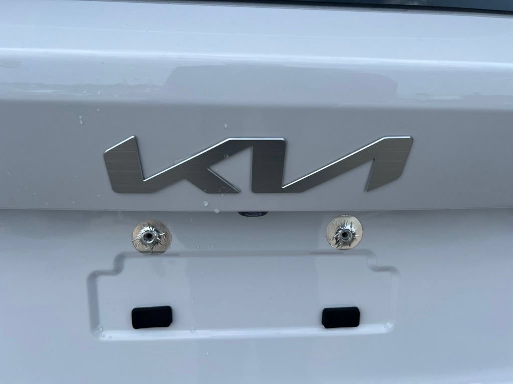 Certified 2022 Kia Sorento LX FWD image 31