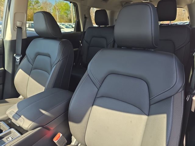 New 2026 Nissan Pathfinder SL w/ SL Premium Package image 23