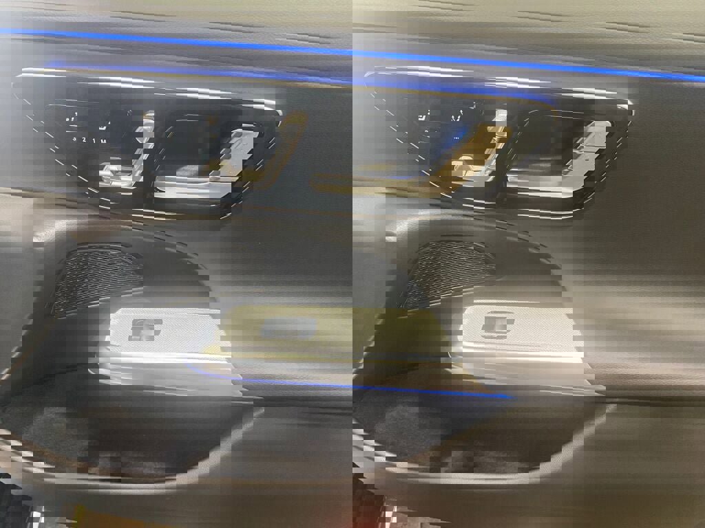 New 2026 Mercedes-Benz E 350 4MATIC Sedan image 22