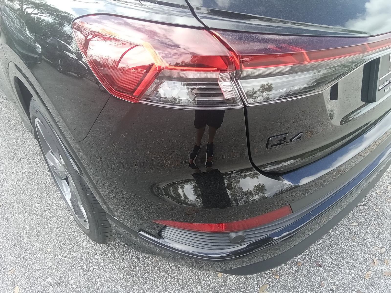 Used 2024 Audi Q4 e-tron Premium Plus w/ Premium Plus image 10