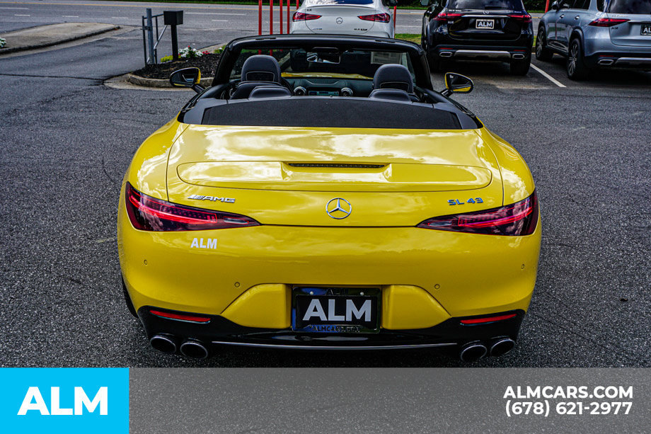 Used 2023 Mercedes-Benz SL 43 AMG image 15
