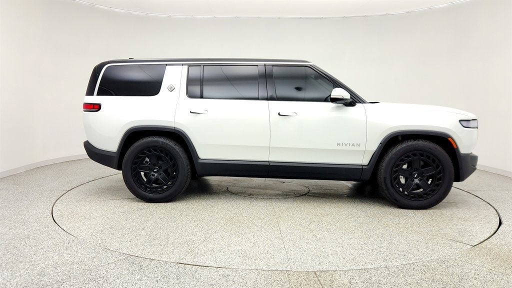 Used 2024 Rivian R1S Adventure AWD/4WD image 4