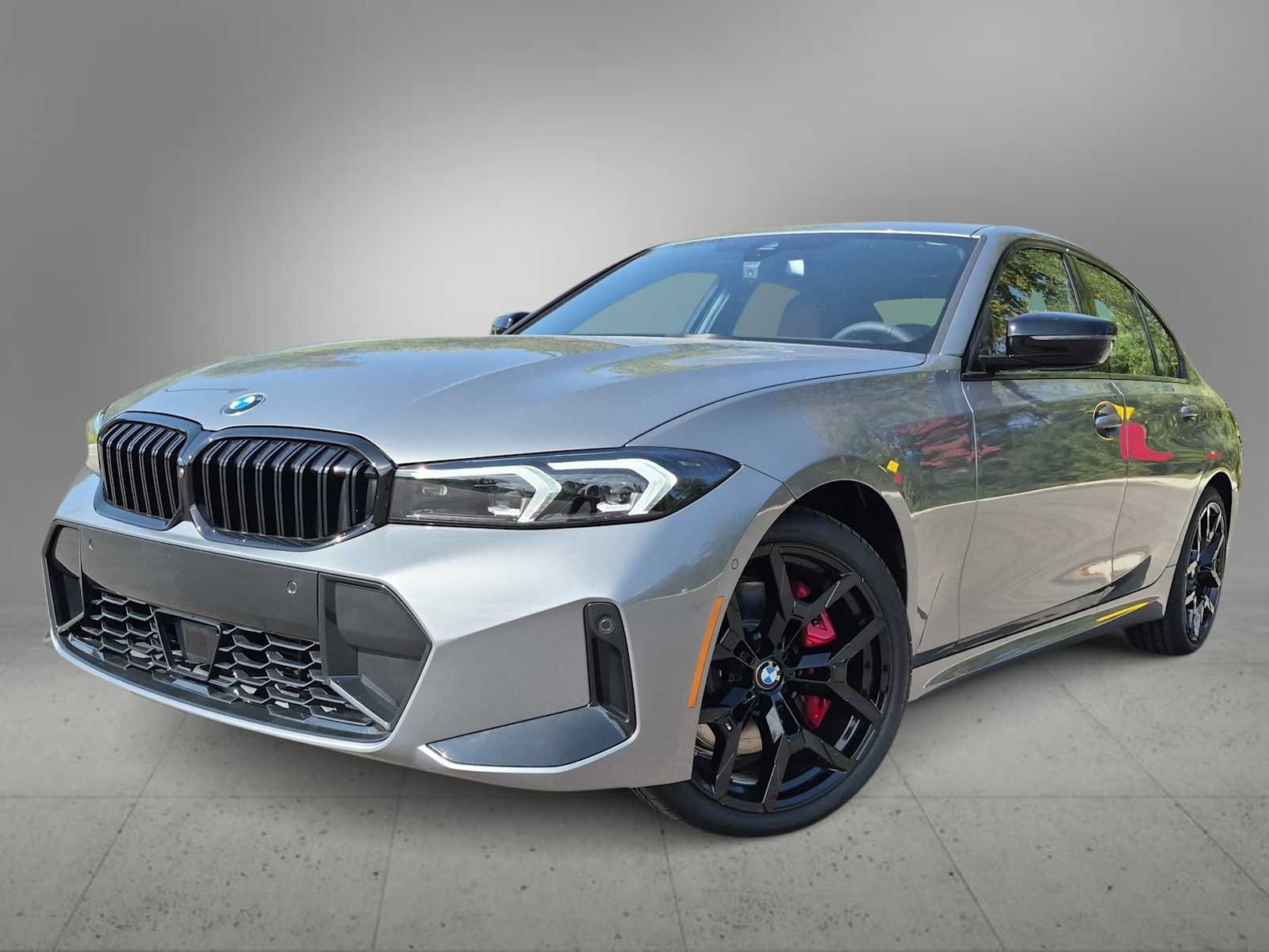 New 2026 BMW 330i xDrive Sedan w/ M Sport Package