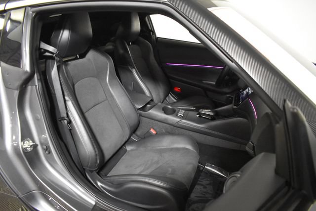 Used 2025 Nissan Z Performance w/ Floor Mat Package RWD image 33