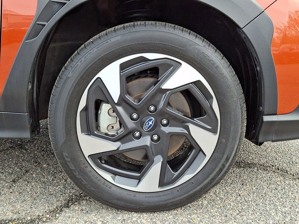 Used 2024 Subaru Crosstrek 2.5i Limited w/ Crosstrek Mirror Package AWD/4WD image 9