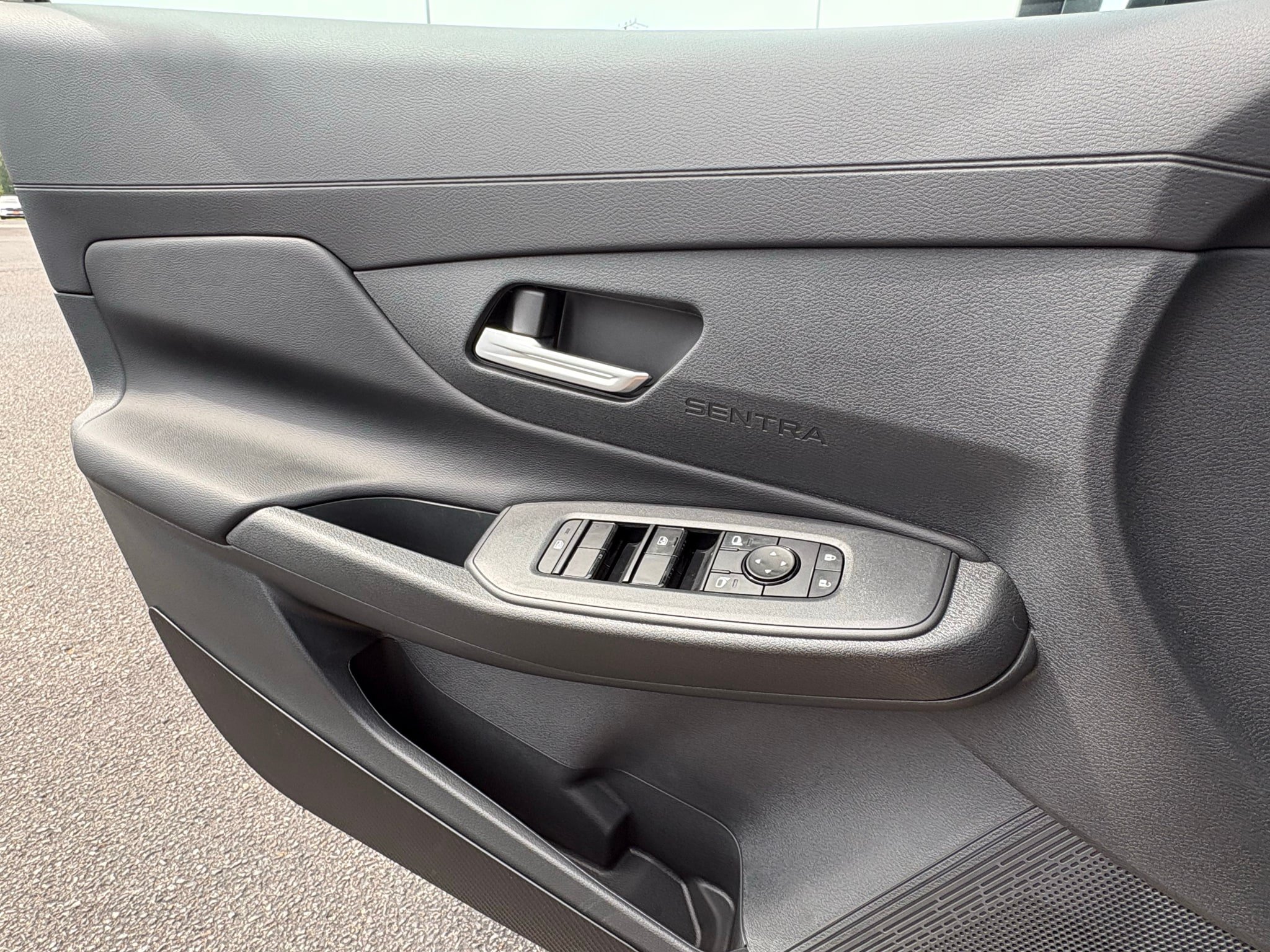 New 2027 Nissan Sentra SV w/ SV Convenience Package FWD image 20
