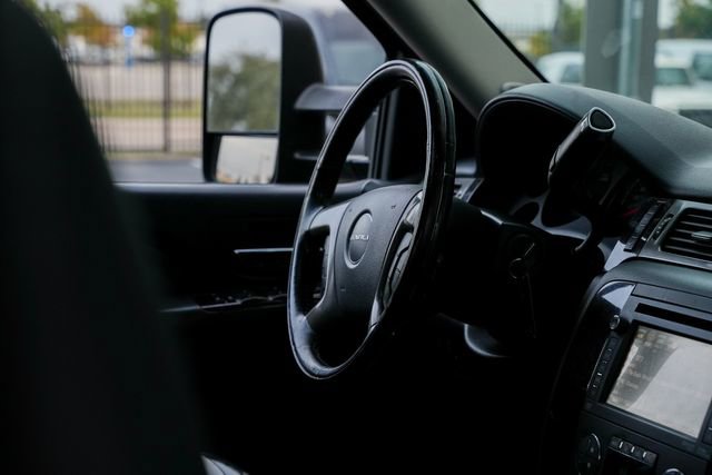 Used 2013 GMC Sierra 3500 Denali image 37