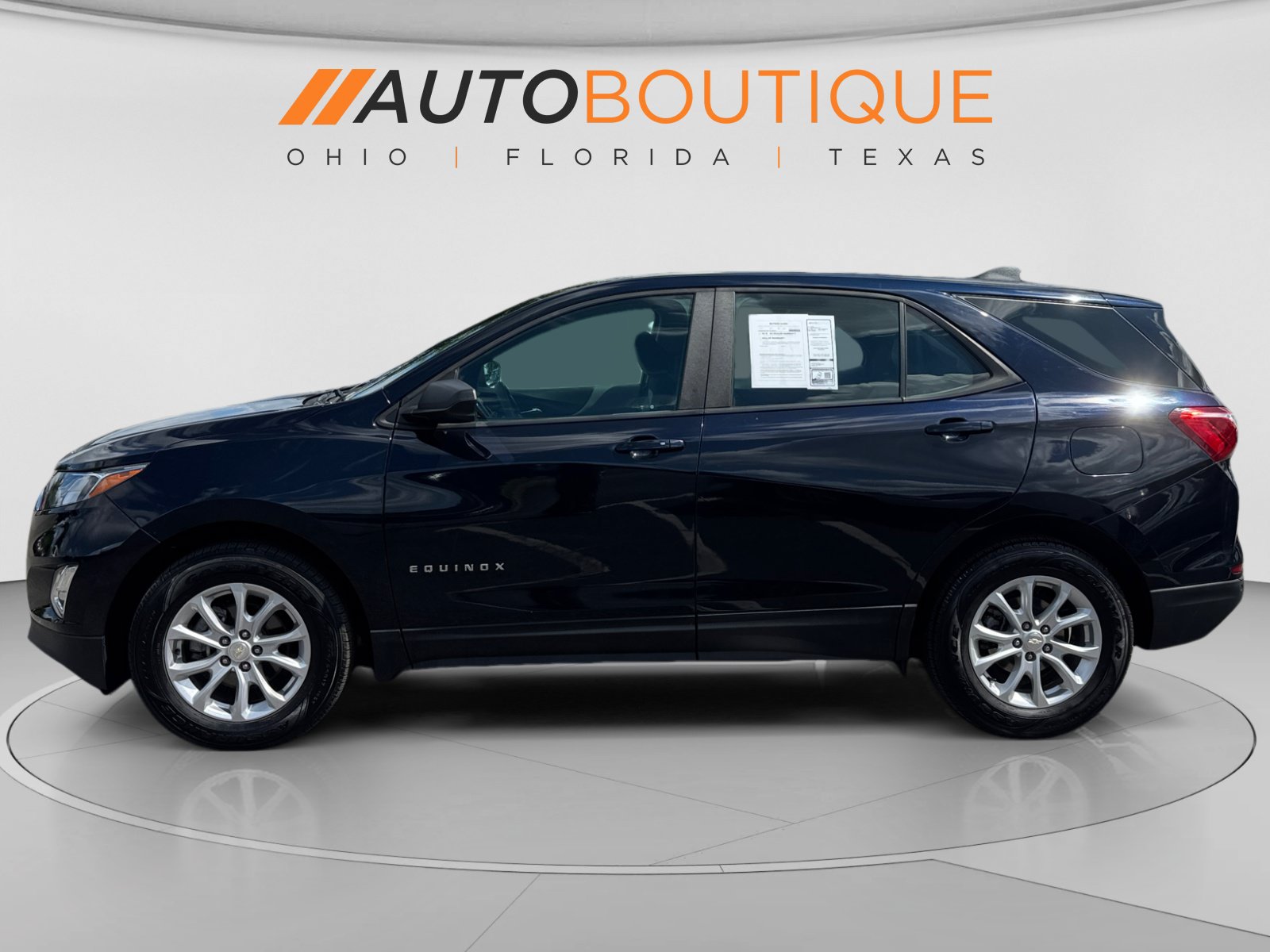 Used 2021 Chevrolet Equinox LS AWD/4WD image 2
