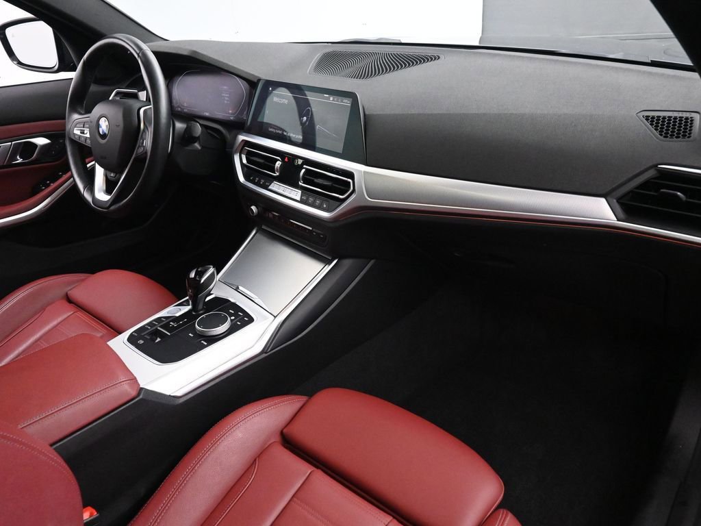 Used 2022 BMW 330i xDrive Sedan w/ Premium Package 2 image 21