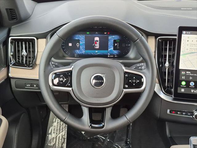Used 2026 Volvo XC90 T8 Plus w/ Protection Package Premier AWD/4WD image 13
