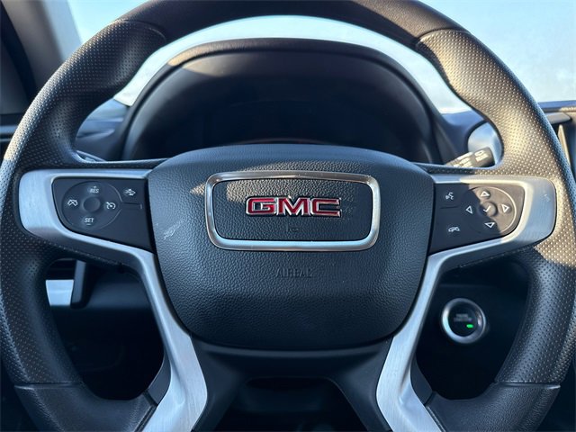 Used 2024 GMC Terrain SLE w/ Driver Convenience Package image 30