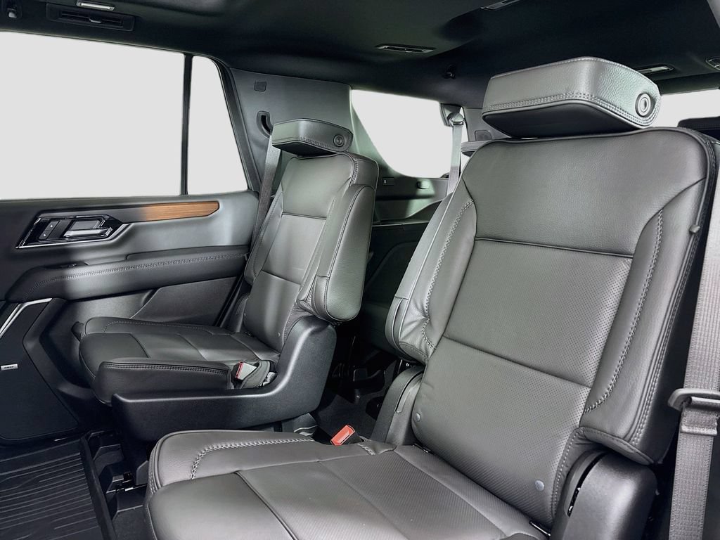 New 2026 GMC Yukon Denali w/ Denali Reserve Package AWD/4WD image 25