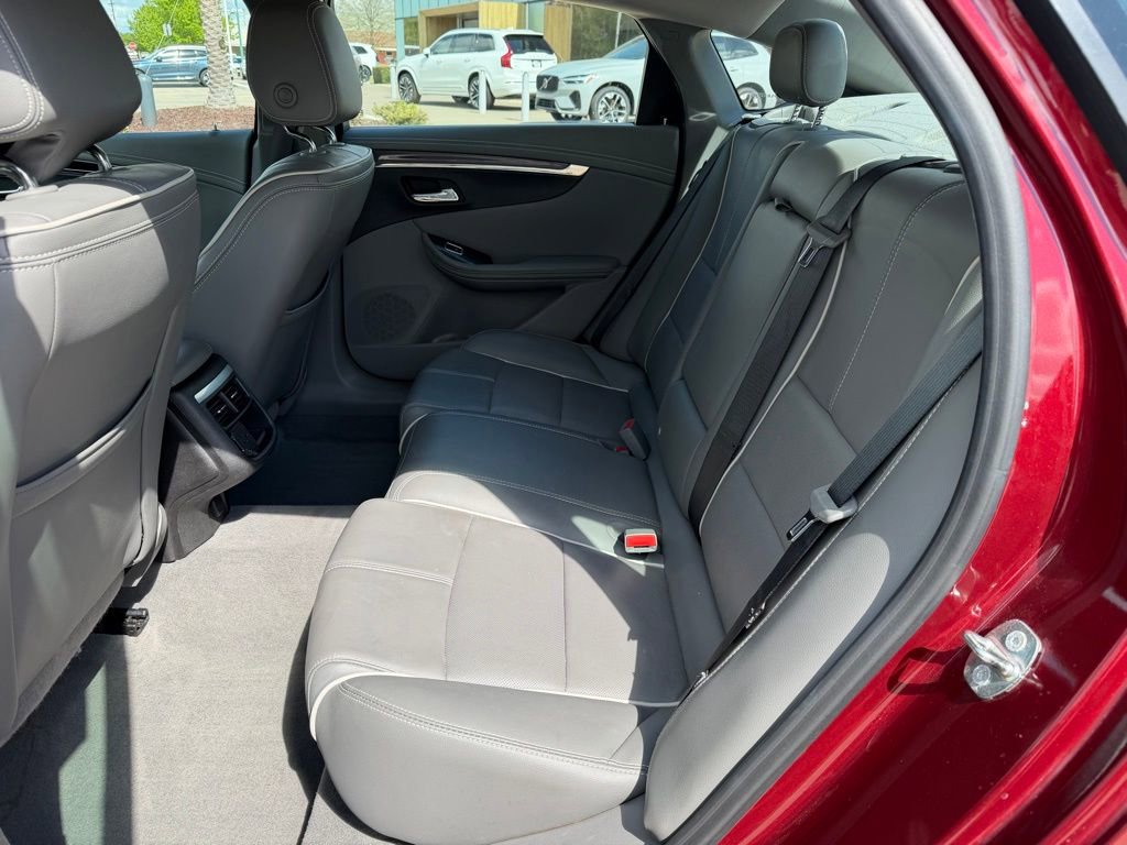 Used 2017 Chevrolet Impala Premier w/ Enhanced Convenience Package image 13