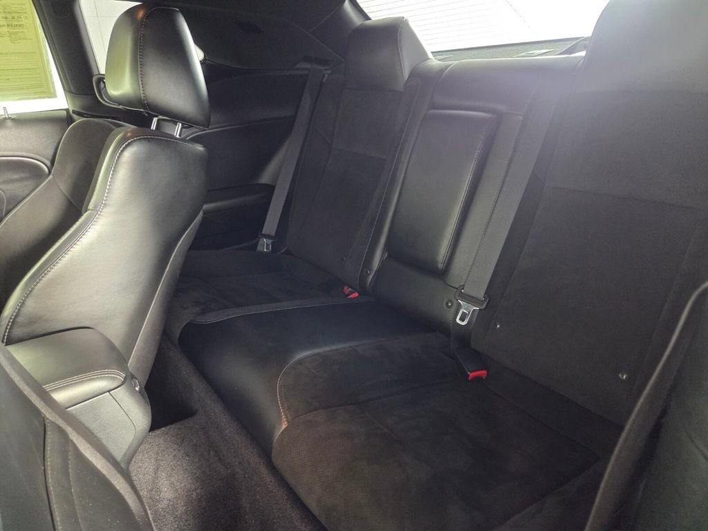 Used 2018 Dodge Challenger R/T Plus RWD image 23