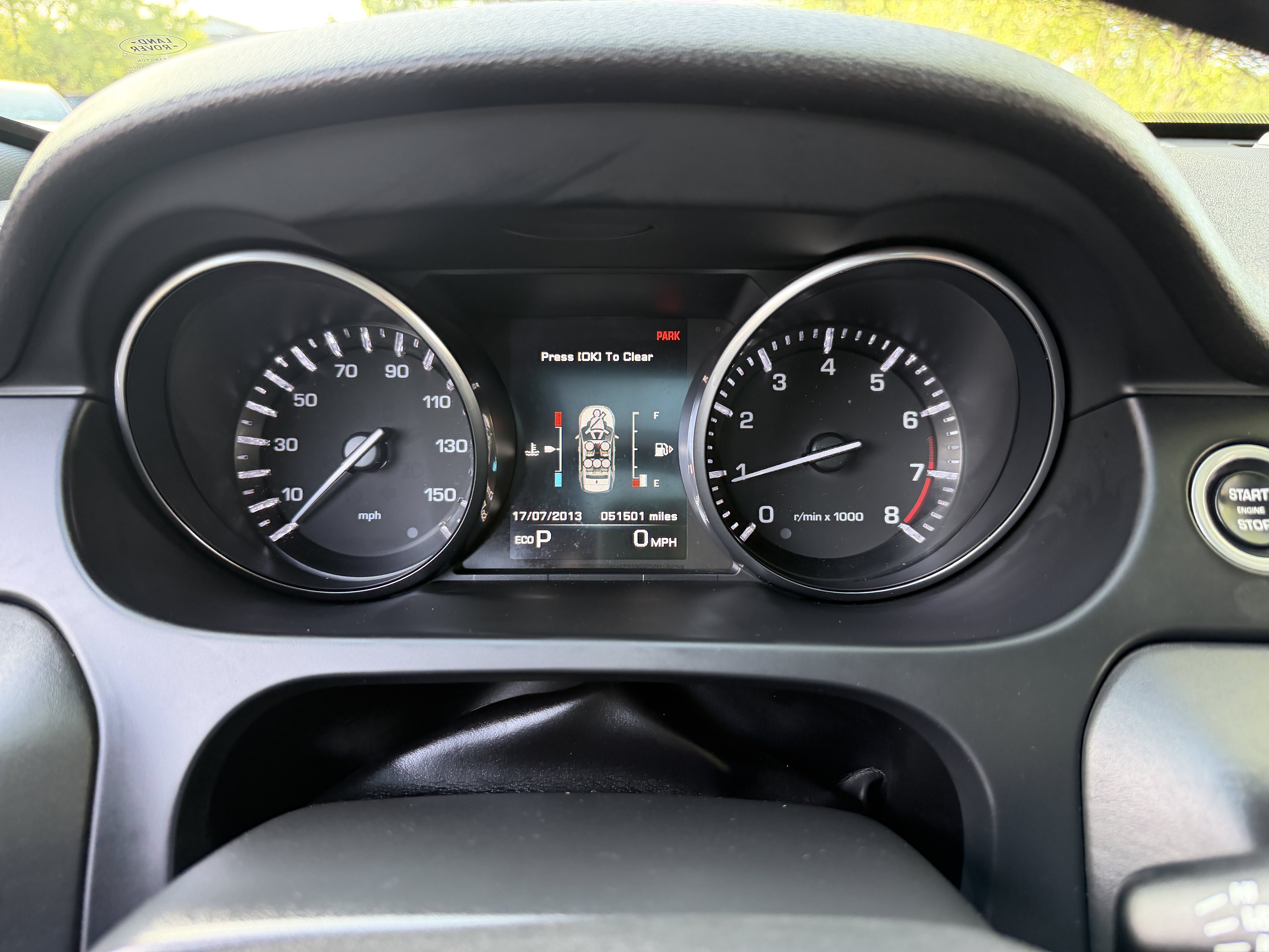 Used 2015 Land Rover Discovery Sport HSE Luxury AWD/4WD image 33