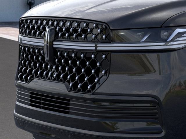 New 2025 Lincoln Navigator L Black Label image 17