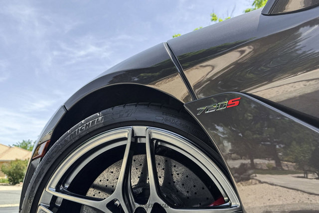 Used 2018 McLaren 720S Luxury RWD image 47
