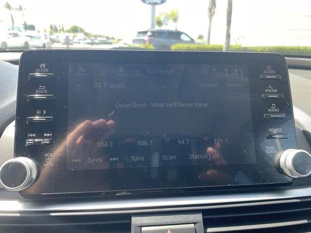 Used 2019 Honda Accord EX image 13