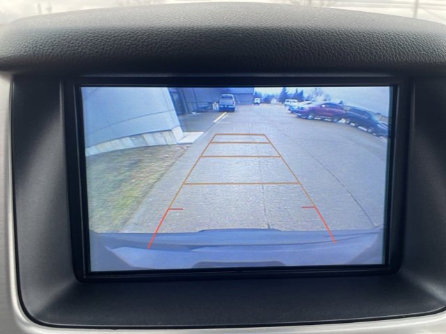 Used 2018 GMC Yukon XL SLT image 26