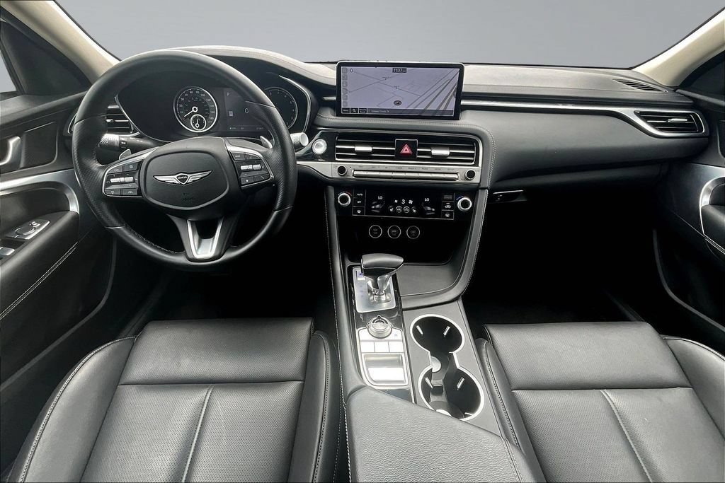 Used 2025 Genesis G70 2.5T RWD image 8