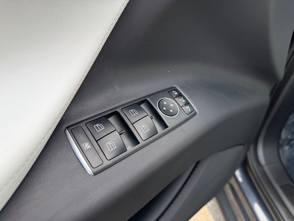Used 2020 Tesla Model X AWD/4WD image 13