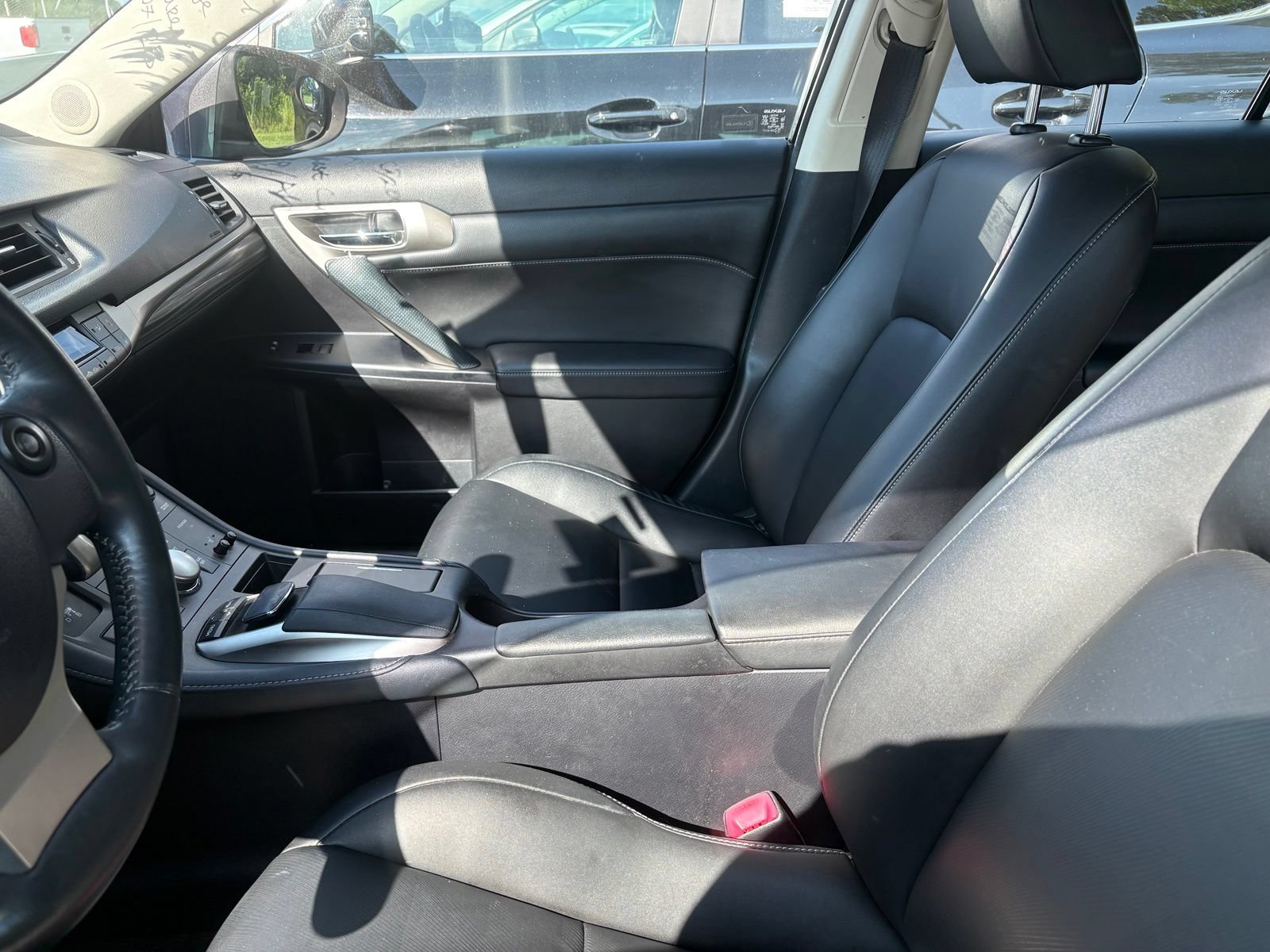 Used 2014 Lexus CT 200h FWD image 8