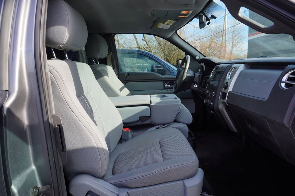 Used 2013 Ford F150 XLT w/ Luxury Equipment Group image 8